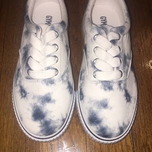NWT Gymboree Tie Dye Canvas Sneakers size 12